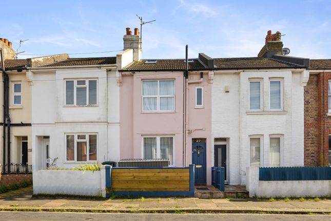 Terraced house for sale in Carisbrooke Road, Brighton