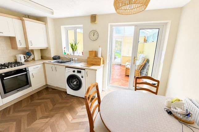 50, Emet Grove, Bristol photo 3
