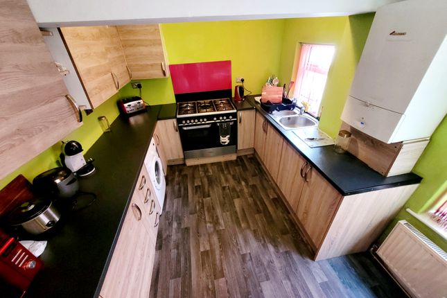 Room 2, Manchester photo 5