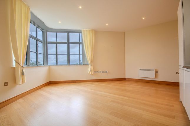Flat Apartment 119, Headlands, Hayes Road, Penarth photo 4