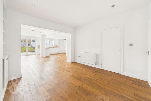 14 Furze Road, Norwich photo 2