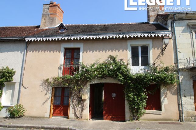 Thumbnail Villa for sale in Richelieu, Indre-Et-Loire, Centre-Val De Loire