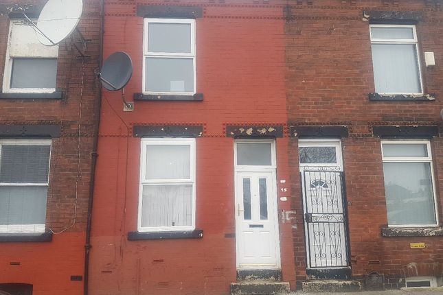 Thumbnail Terraced house to rent in Chatsworth Road, Leeds