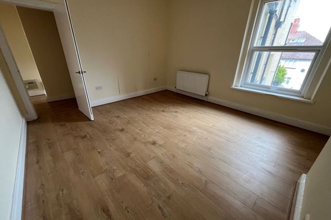 37, Greenfield Road, Colwyn Bay photo 3
