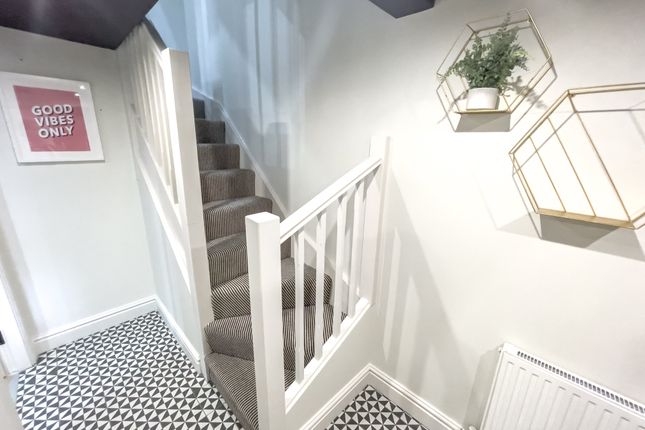 Markden Mews, L8 1TN photo 4