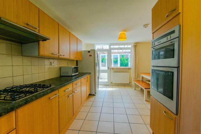 37 Herons Way, Selly Oak, Birmingham photo 3