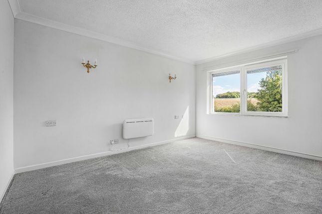45 Homedell House, Roundwood Lane, Harpenden photo 3