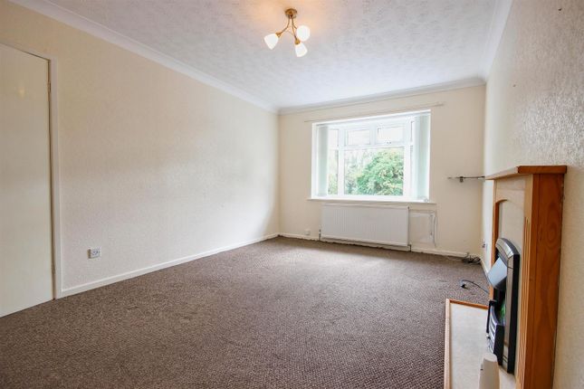 21, Beckside, Hornsea photo 4