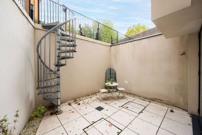 Grange Road, Bermondsey photo 4