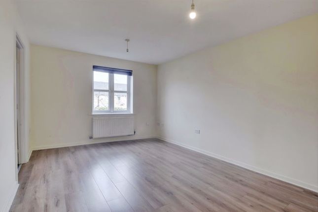 Flat for sale in Wyedale Way, Walkergate, Newcastle Upon Tyne
