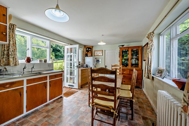 Stream Cottage,, Thursley Road, Farnham photo 4