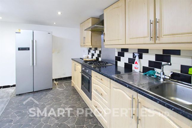 82, Norman Road, Huddersfield photo 5