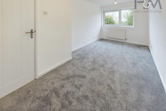 End terrace house to rent in Newton Road, Stevenage