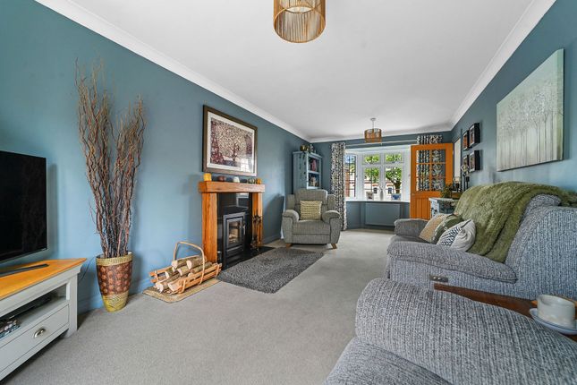 17, Bramble Way, Colchester photo 2