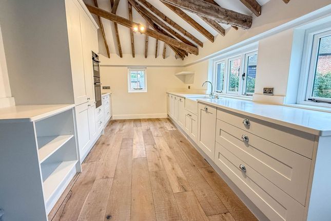 The Kendal, Roughwood Lane, Chalfont St. Giles photo 3