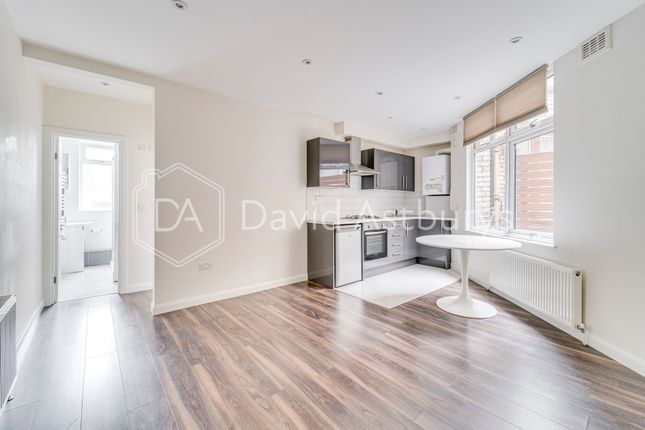 Thumbnail Flat to rent in Muswell Hill Broadway, Muswell Hill, London