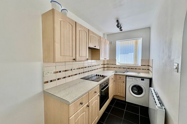 89, Bisell Way, Brierley Hill photo 4