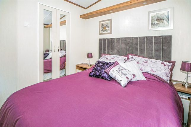 Lodge for sale in Auchterarder