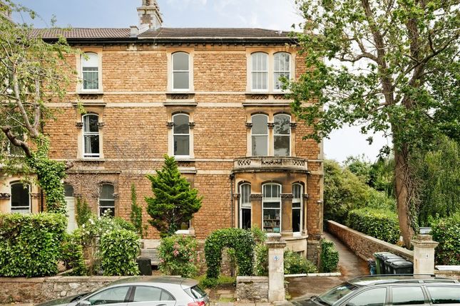 2-bed flat on Top Floor Flat, 4, Oakfield Road, Bristol, £525,000