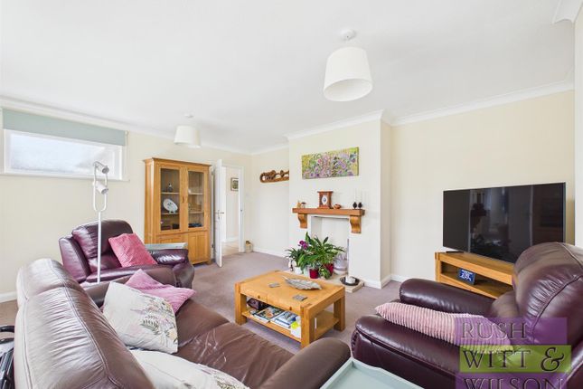 9, Chestnut Close, Broad Oak photo 2