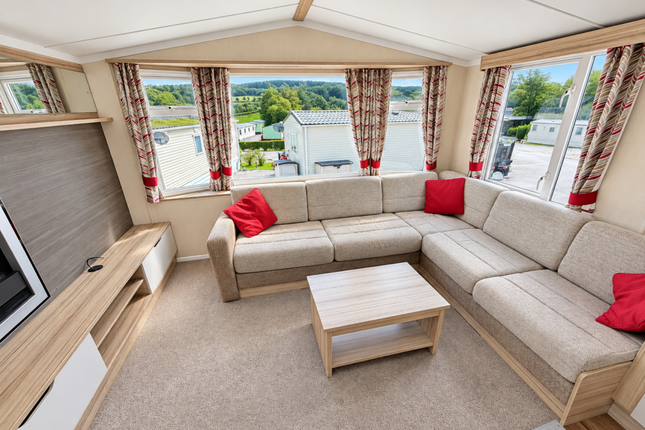 2-bed caravan on Sunnybank, Carnforth, £31,995