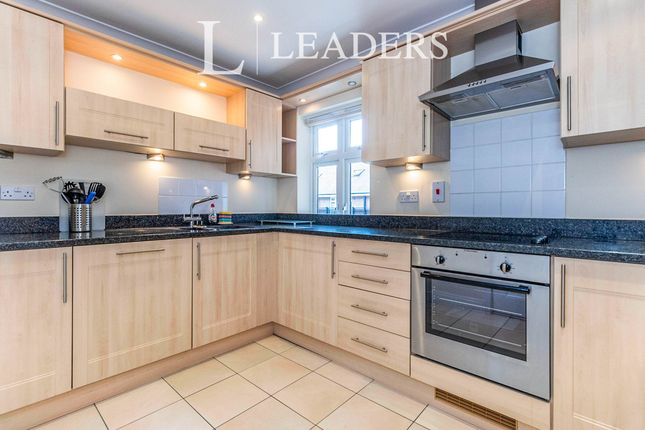 17, Royal Swan Quarter, Leret Way photo 3