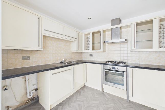Flat 3, 85, Grove Road, Wallasey photo 4