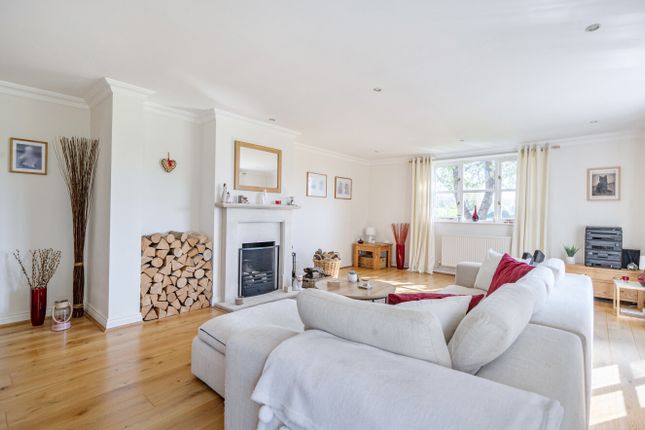 Park Lodge,, Standlake Road, Witney photo 2