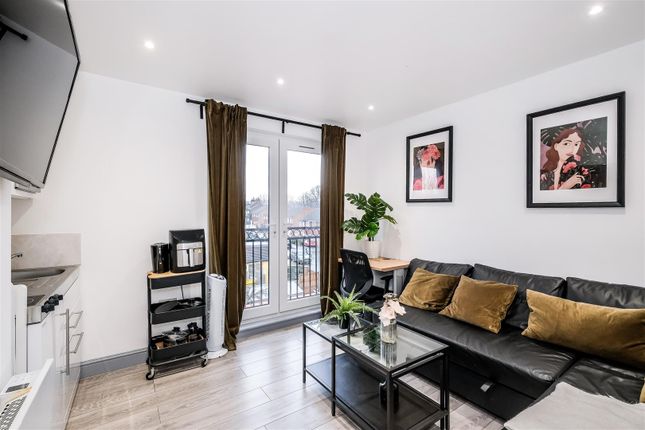 St. Barnabas Apartments - Flat C-12.Jpg