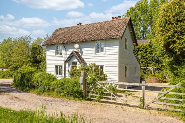 3-bed house on The White House East Grinstead Road, Lingfield, £360,000
