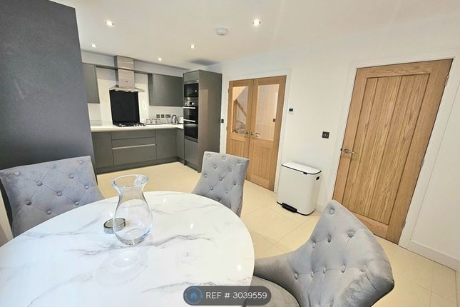 Rolls Court, Alwalton, Peterborough photo 5