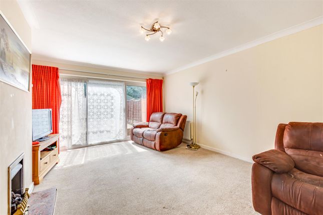 Terraced house for sale in Edgewood Drive, Orpington