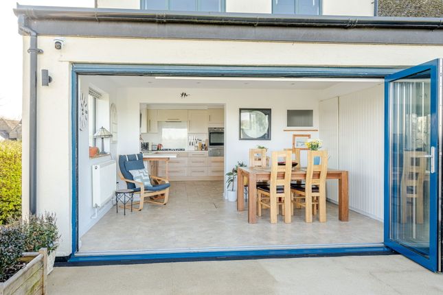 May Cottage, Cirencester photo 3
