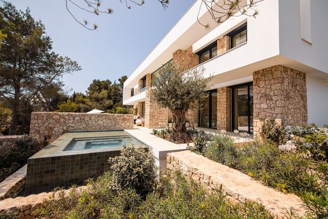 Villa for sale in Carrer De Segovia, Santa Eulalia Del Río, Ibiza, Balearic Islands, Spain