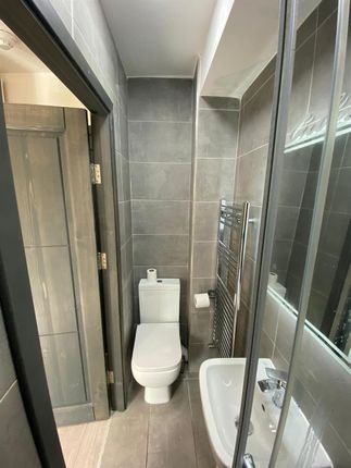 Room 4 7 Stafford Road, Bedford photo 4
