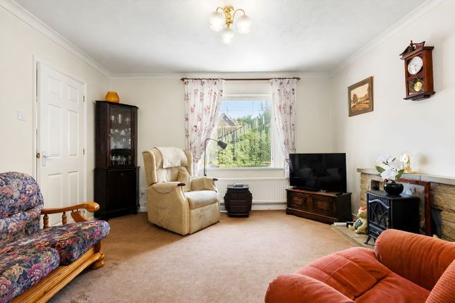 10, Beech End, Alconbury photo 2