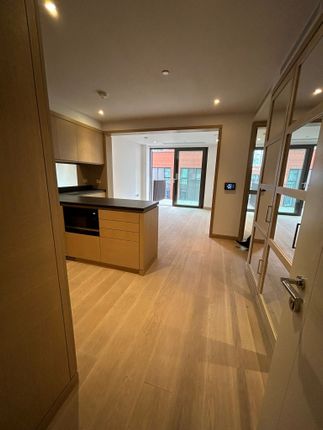 2-bed flat on Apartment F161 Ambassador Building,, 5 New Union Square, London, £1,200,000