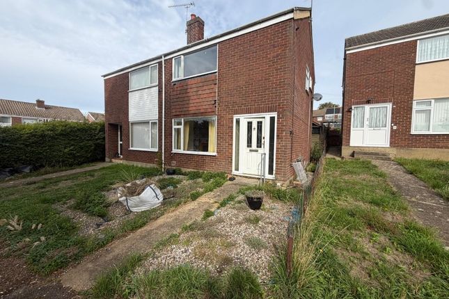 2-bed semi-detached on 8 Clopton Gardens, Hadleigh, Ipswich, £150,000