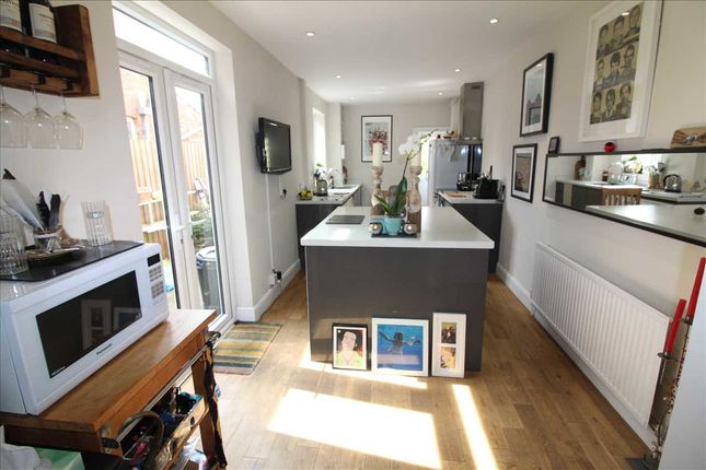 Homes With Gardens For Sale In St Johns Crescent Wolverton