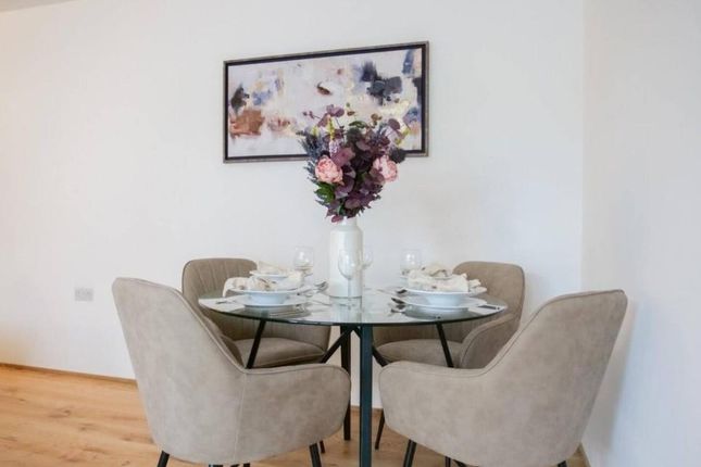 130-136 Barlby Road  London photo 4
