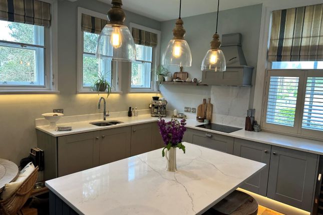 Kitchen.Jpg