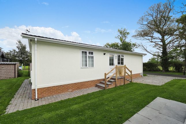 Detached bungalow for sale in Mickley Lane, Stretton, Alfreton