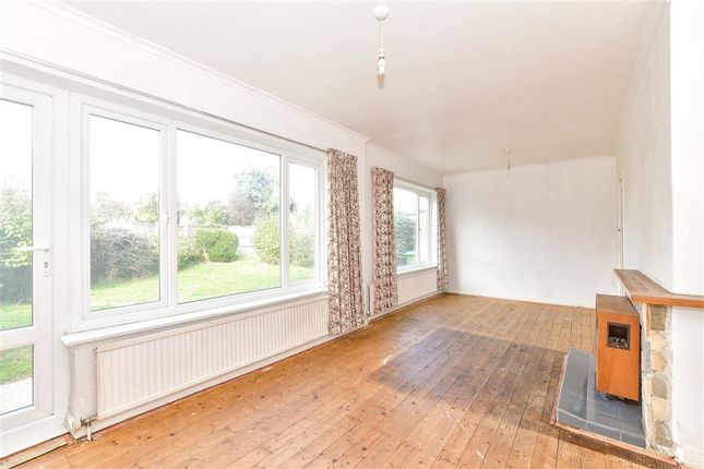 Oxford Drive, Bognor Regis photo 4
