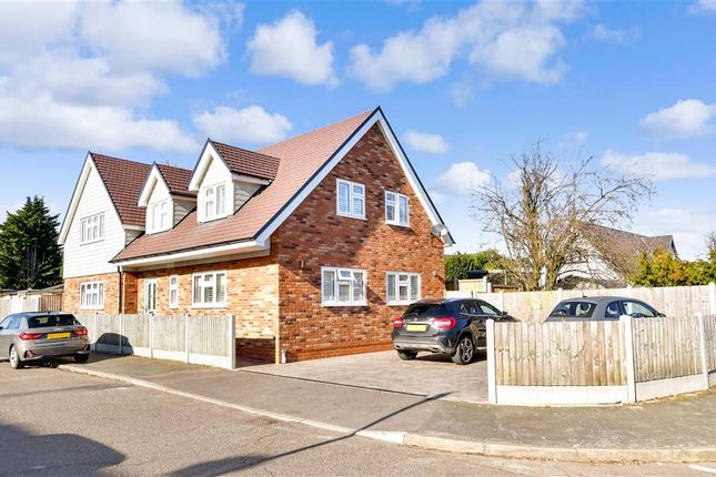 Thumbnail Detached house for sale in Latimer Drive, Steeple View, Basildon, Essex