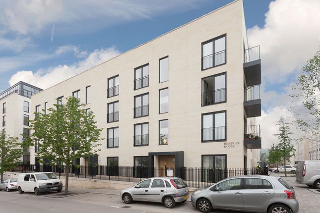 Thumbnail Flat for sale in Stothert Avenue, Bath