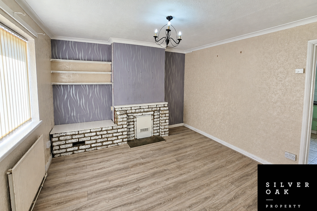 34 Graig Avenue, Llanelli photo 2