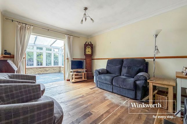 23, Hilltop Road, Dorset photo 4