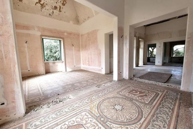 Villa for sale in Lecce, Puglia, 73100, Italy