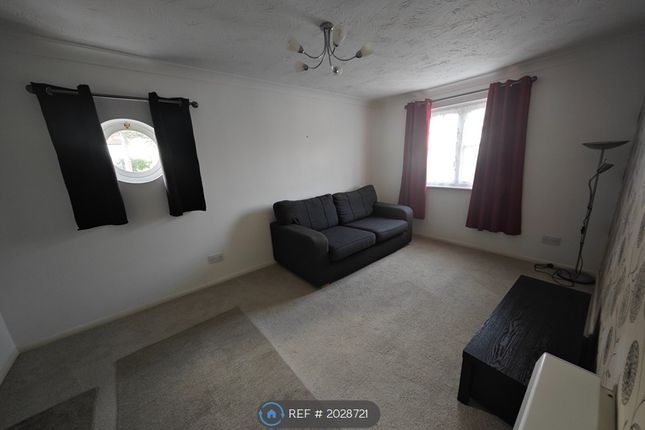 Thumbnail Flat to rent in Rosemont Close, Letchworth Garden City