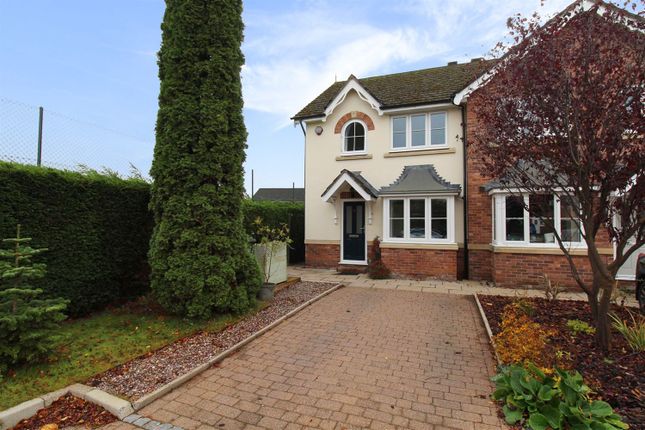 Mews house for sale in The Lawns, Wilmslow SK9